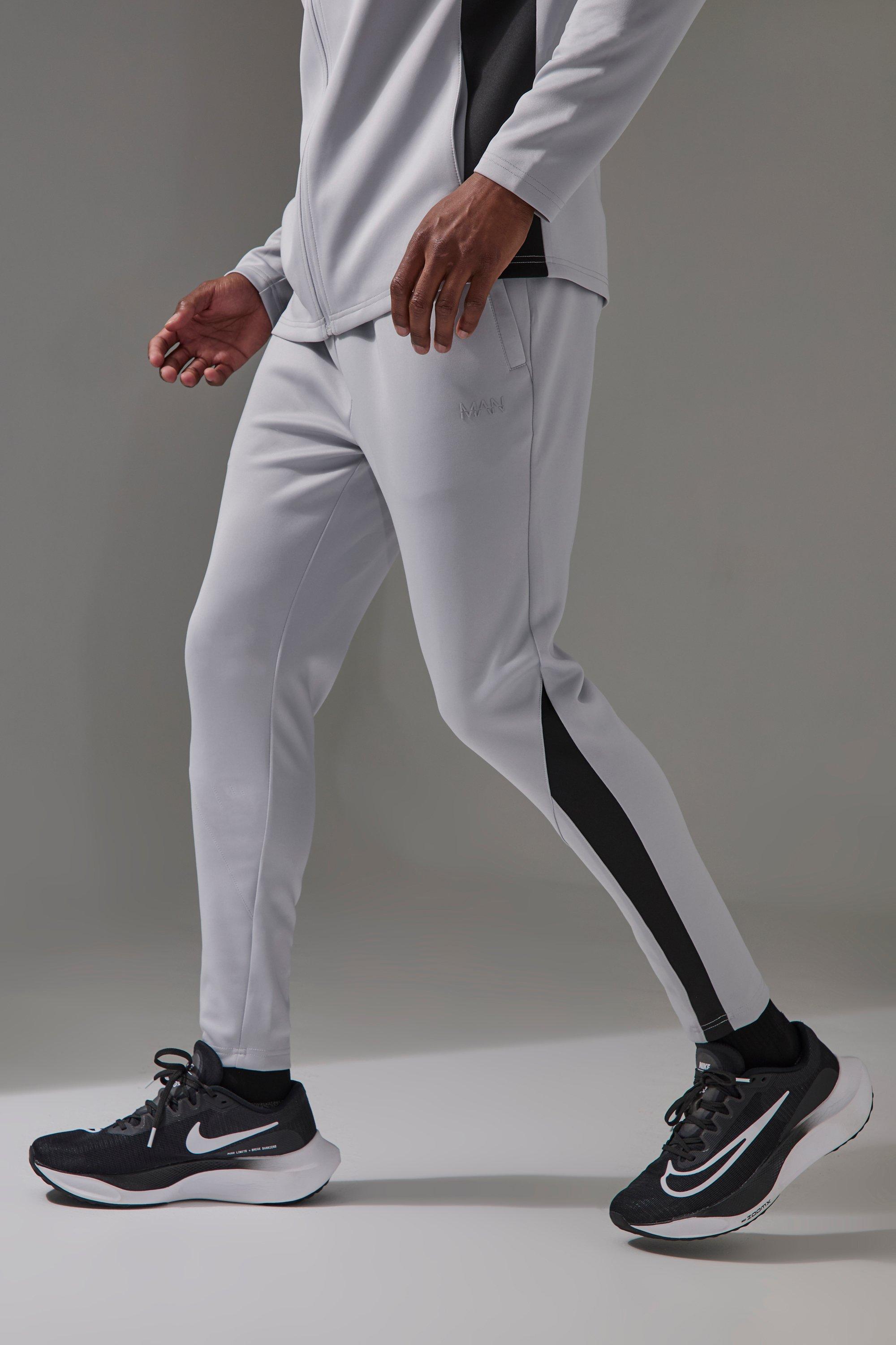 Men s Skinny Sweatpants Men s Skinny Joggers boohooMAN USA